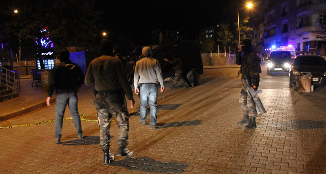Bingöl İl Emniyet Müdürüne Pusu: 2 Şehit, 4 PKK’lı Öldürüldü