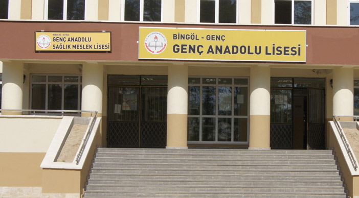 Anadolu Sağlık Meslek Lisesi Öğrencilerini Bekliyor