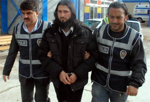 Konya’da El Kaide operasyonu: 10 gözaltı