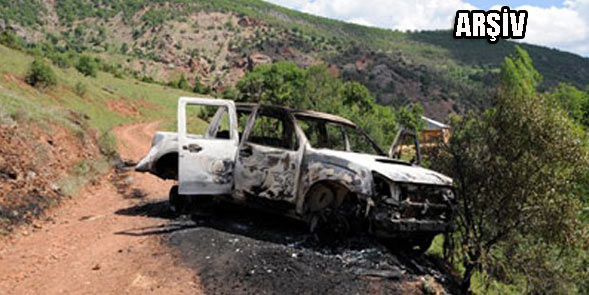 PKK, karakola malzeme götüren kamyoneti yaktı