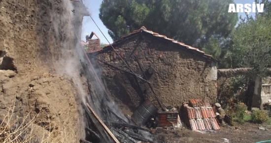 Köy Evinde Yangın Dehşeti