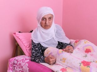100 Yaşındaki Anne: Hiç mi Vicdan Sahibi Yok