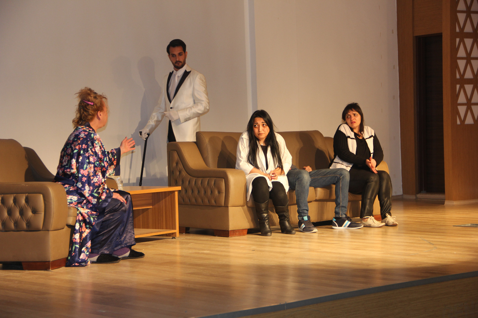 ‘HEBA’ GENÇ’TE SAHNELENDİ (1)