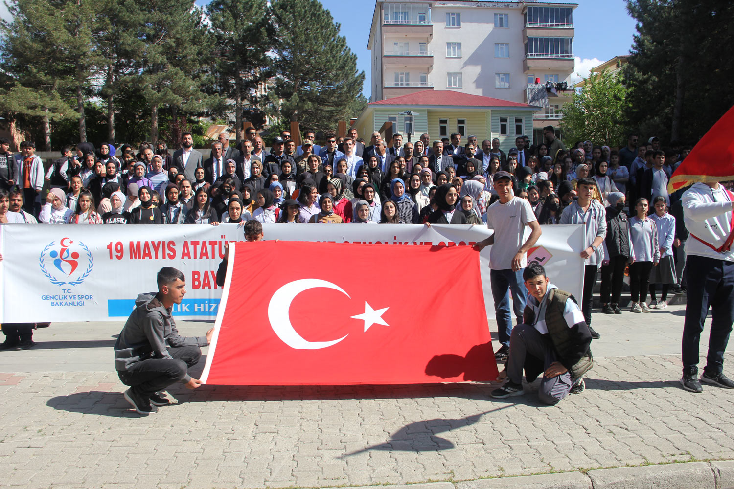 GENÇ’TE COŞKULU 19 MAYIS KUTLAMASI (3)
