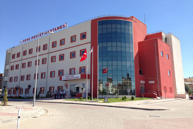 DEVLET HASTANESİNE 2 HEKİM ATANDI