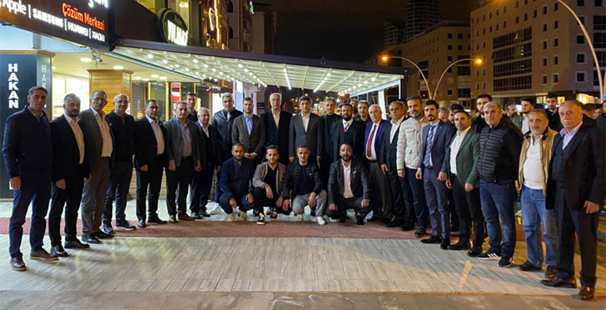 AK-Parti-adaylarindan-birlik-mesaji