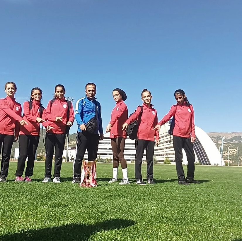 Genç Mevlana Ortaokulu sporcuları, (1)