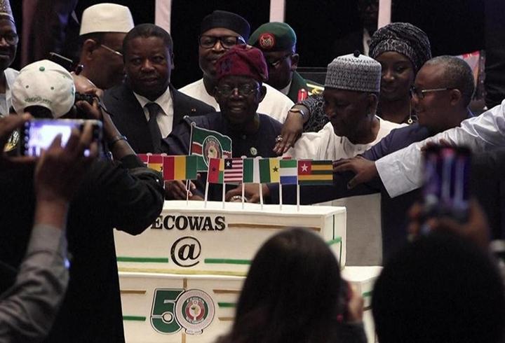 AVRUPA BİRLİĞİ'NE RAKİP GELİYOR | Batı Afrika, yeni para birimi eko için hazırlanıyor