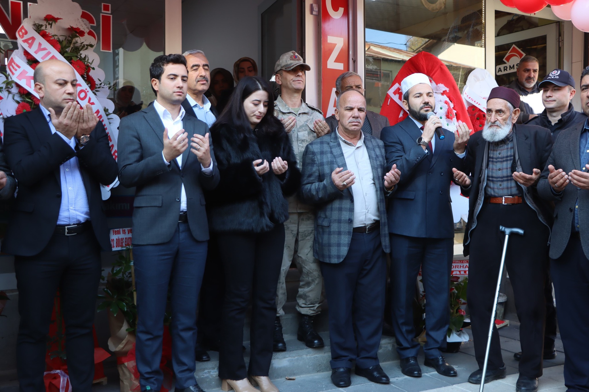 GENÇ’TE 9. ECZANE HİZMETE AÇILDI (1)
