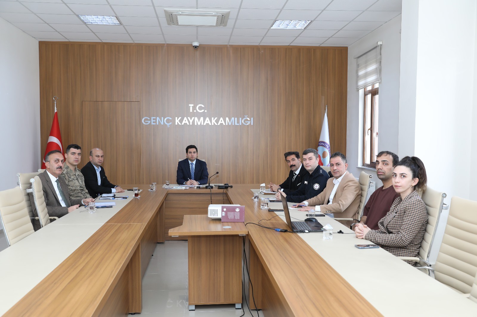 Genç’te şiddetle mücadele ve çocuk koordinasyon toplantısı (1)