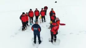 b087df2b-b3fe-43c2-af25-98a465ca049b