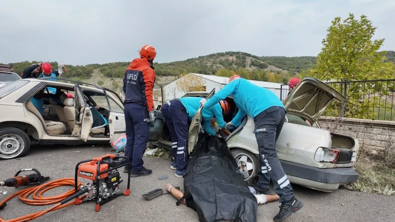 Bingöl’de Deprem Tatbikatı: 170 Personel Sahada